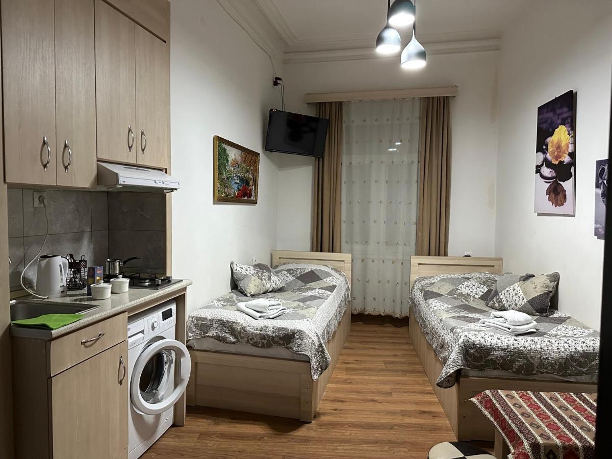 Leselidze Guest House 第比利斯 外观 照片