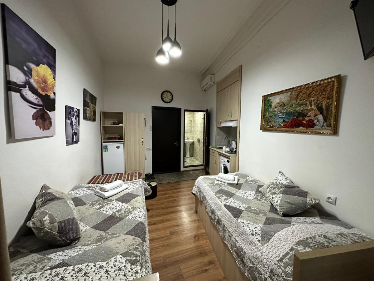 Leselidze Guest House 第比利斯 外观 照片