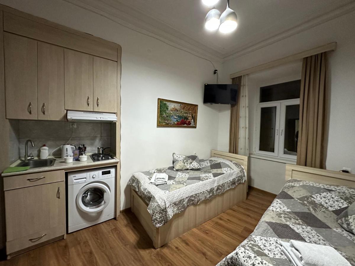 Leselidze Guest House 第比利斯 外观 照片