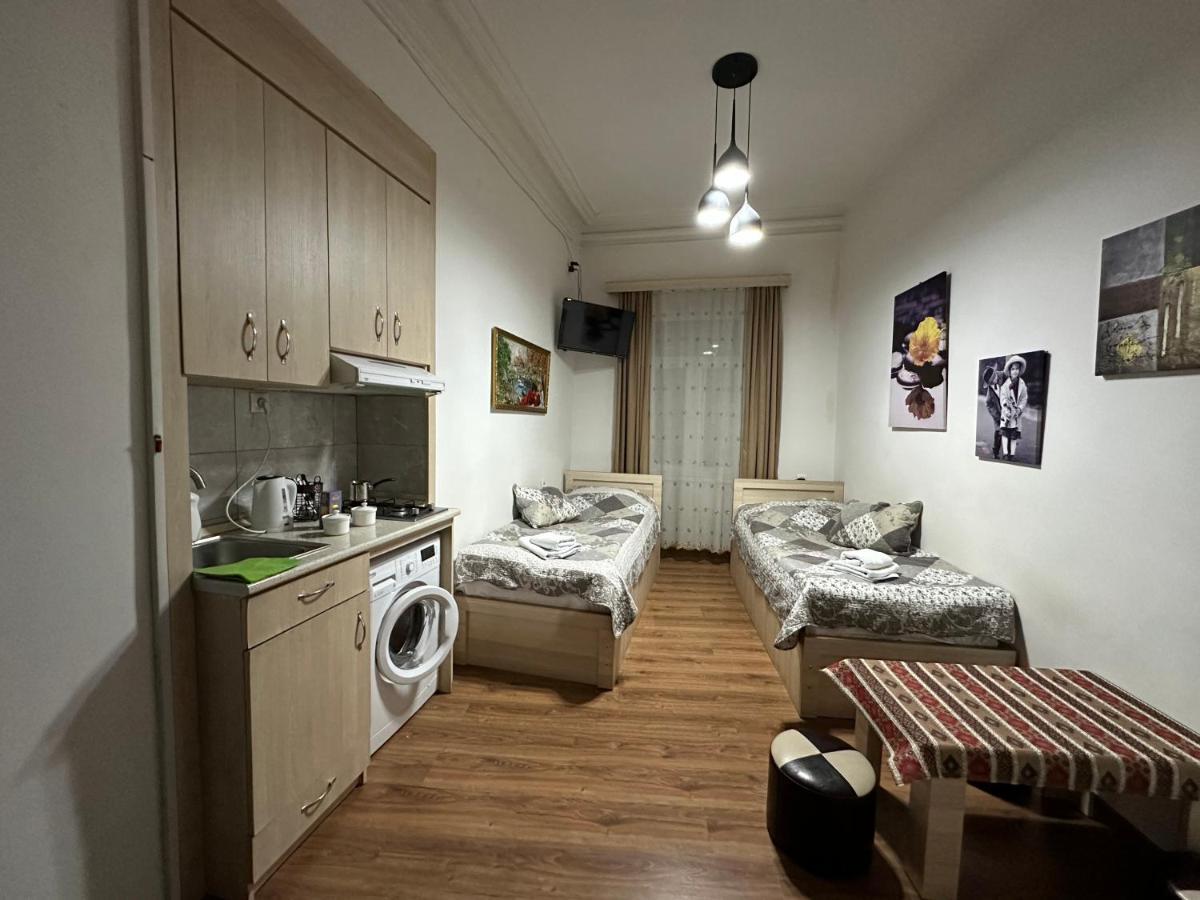 Leselidze Guest House 第比利斯 外观 照片